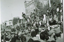 مردم سرپلذهاب در مبارزه با رژیم پهلوی از هیچ کوششی دریغ نکردند/ از شب زنده داری مردم در 12 بهمن تا اسارت و شکنجه در زندان های ساواک