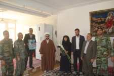دیدار با خانواده های شهدا و جانبازان درشهرستان سرپل ذهاب