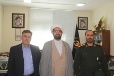 دیدار صمیمی سپاه پاسداران سرپل ذهاب با مدیر و کارکنان کمیته امداد امام خمینی (ره) شهرستان