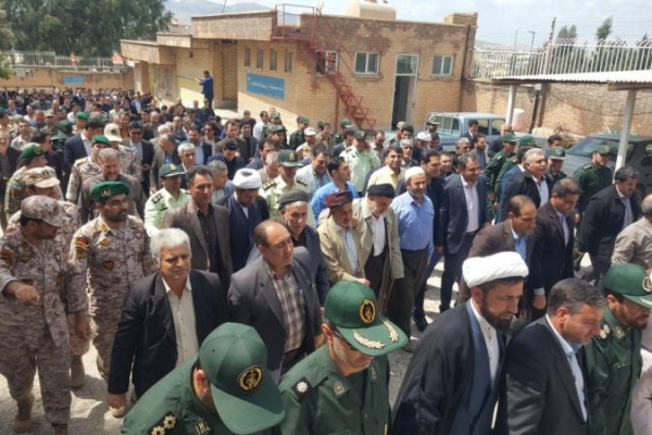 تجمع مسئولین سرپل ذهاب دردرب سپاه شهرستان در واکنش اقدام خصمانه امریکا علیه سپاه پاسداران