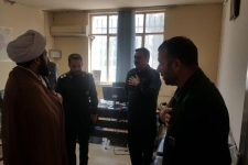 پوشیدن لباس پاسداری برتن کارکنان اداره ثبت احوال سرپل ذهاب/ همبستگی سپاه و دولت نشانه مهم اتحاد در مقابل دشمنان نظام است