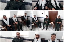 پوشش لباس سپاه پاسداران بر تن رئیس و پرسنل کمیته امداد سرپل ذهاب و دیدار با فرمانده سپاه ناحیه