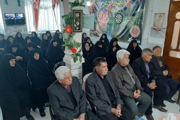  دیدار و دلجویی فرماندار و جمعی از مسئولین شهرستان سرپل ذهاب با سالمندان