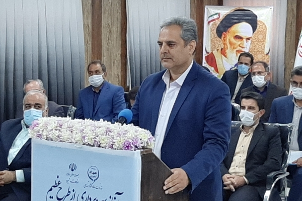 بهره برداری از طرح سامانه گرمسیری در استانهای ایلام و کرمانشاه / تبدیل اراضی دیم به آبی باعث جهش در تولیدات کشاورزی می شود