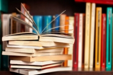 کتاب باعث نورانیت و گرمی زندگی می شود / هفته کتابخوانی فرصت مناسبی برای حیات مجدد مطالعه در مناطق محروم است