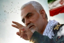 سردمداران آمریکا باید پاسخگو خون شهید حاج قاسم سلیمانی باشند/ در مجامع قضایی باید در قبال مطالبه گری تاوان سخت پس دهند
