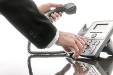 تلفن ثابت ۵ هزار مشترک سرپلذهابی قطع است/ از عدم دسترسی به تلفن و اینترنت خانگی تا مطالبه گری فرمانداری از وزیر ارتباطات کشور