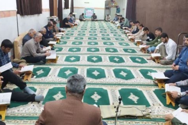 محفل انس با قرآن در شهرستان سرپل ذهاب برگزار شد