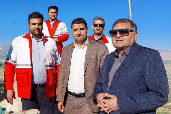 تجهیز اسکان زائران همایش بزرگ صعود سراسری به ارتفاعات بازی‌دراز به همت جمعیت هلال احمر