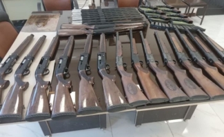 کشف و ضبط بیش از ۲۰ قبضه اسلحه قاچاق در شهرستان