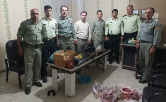 دستگیری شکارچی غیر مجاز و کشف و ضبط گوشت تعداد دو راس کل و آهو در شهرستان