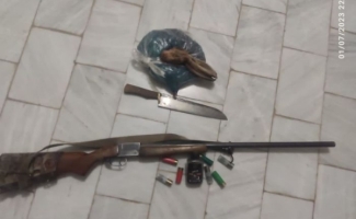 کشف و ضبط یک لاشه خرگوش ، یک قبضه اسلحه شکاری ، سلاح سرد و مقادیری فشنگ جنگی از متخلفین شکار در سرپل ذهاب