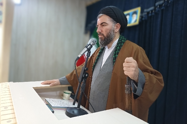 تقوا انسان را فتنه های آخرالزمان حفظ می کند / شورای نگهبان تضمین کننده ادامه حیات اسلامی نظام است / مجالس عزای حسینی باید باعث افزایش محبت به اهل بیت (ع) و افزایش ایمان و معرفت دینی مردم شود