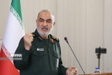 سردار سلامی: هیچ بیگانه‌ای اذن حضور و حاکمیت بر سرنوشت مسلمانان را ندارد-