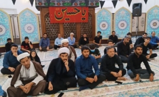 برگزاری مراسم عزاداری دهه دوم محرم‌الحرام در جوار بارگاه مطهر حضرت احمد ابن اسحاق (ره) در سرپل‌ذهاب