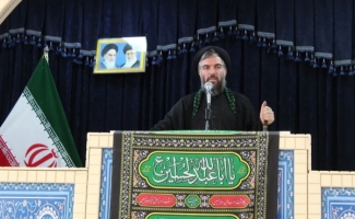 حفظ وحدت، کار جهادی وخدمت به محرومین از وظایف مهم مسئولین است / مسجد بهترین سنگر برای دفاع از ارزش‌ها و مقابله با جنگ ترکیبی دشمن است