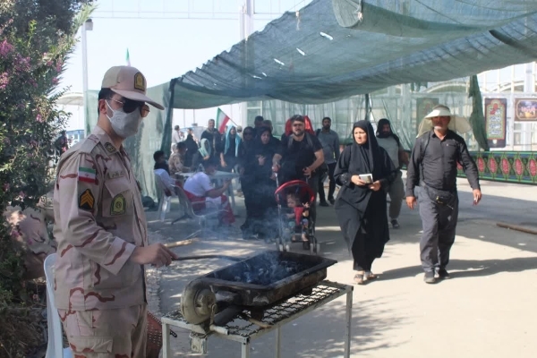 موج بازگشت زائرین اربعین حسینی از مرز خسروی شدت بیشتری گرفت