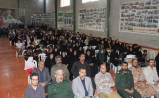 یادواره ۲۹ تن از شهدای روستای بزمیرآباد پشت تنگ ذهاب در سرپلذهاب برگزار شد