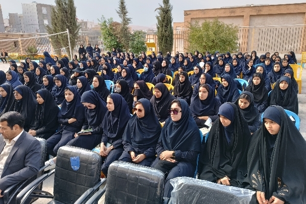 زنگ پدافند غیرعامل در مدارس شهرستان سرپل ذهاب به صدا درآمد.