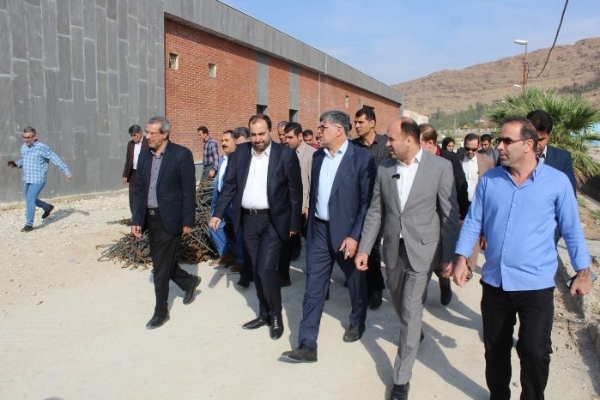 بازدید معاونت حقوقی و امور مجلس وزارت بهداشت از بیمارستان شهدای شهرستان