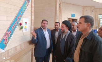 نمایشگاه هنری کودکان روستاهای سرپل ذهاب در حاشیه نماز جمعه این هفته شهرستان