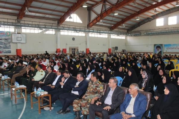 برگزاری مراسم گرامیداشت سالگرد زلزله در سرپل ذهاب