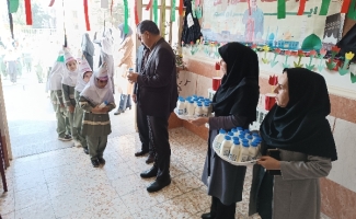 توزیع شیر رایگان برای بیش از ۵ هزار دانش‌آموز ابتدایی شهرستان سرپل ذهاب