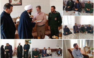 دیدار امام جمعه موقت و رییس شورای سیاستگذاری ائمه جمعه استان کرمانشاه با خانواده های شهدا و جانبازان سرپلذهاب