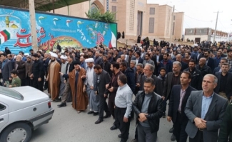 برگزاری راهپیمایی مردم سرپل ذهاب در محکومیت اقدام تروریستی گلزار شهدای کرمان