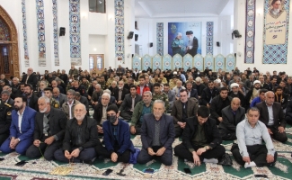 آمادگی مومنین برای حضور در میعادگاه عاشقان در روز آدینه