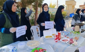 جشنواره غذاهای‌سنتی‌ومحلی‌سالم درشهرستان سرپل‌ذهاب برگزار شد
