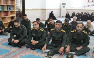 دیدار با امام‌جمعه سرپل‌ذهاب به مناسبت هفته عقیدتی سیاسی