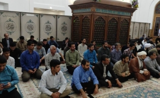 همایش ملی تکریم امام زادگان در آستان حرم احمدابن اسحاق (ره) سرپل‌ذهاب