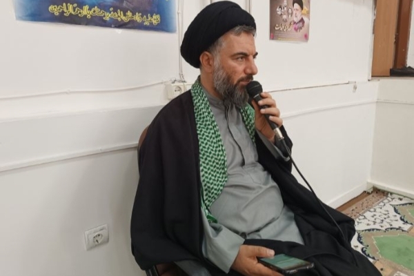 برگزاری مراسم سوگواری و زیارت عاشورا به مناسبت شهادت خادم الرضا (ع) ریاست جمهور و هیئت همراه در فرمانداری سرپل ذهاب