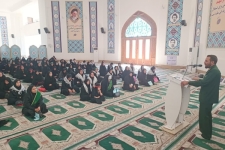 برگزاری همایش بصیرت سیاسی و نشست روشنگری خواهران بسیجی در شهرستان