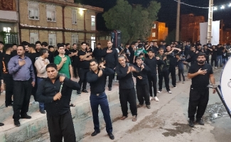 برگزاری مراسم عزاداری شب دوم ماه محرم در شهرستان سرپلذهاب از دریچه دوربین