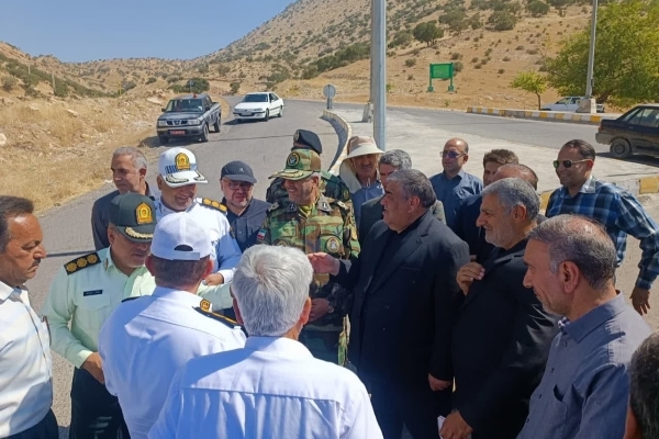 بازدید نماینده ستادکل نیروهای مسلح از گردنه پاطاق و بررسی تعریض گردنه و احداث تونل