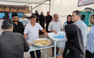 خدمات رسانی مواکب برگشت  به زائران اربعین حسینی در سرپل ذهاب