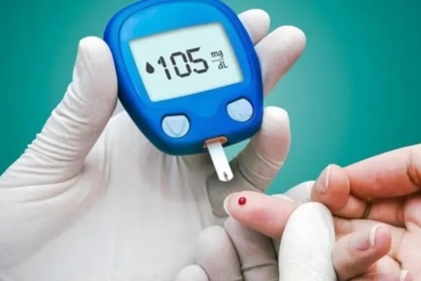 به شیرینی قند و به تلخی دیابت