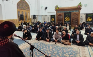 برگزاری مراسم سوگواری شهادت حضرت زهرا(س) در حرم احمدابن اسحاق(ره) سرپل‌ذهاب