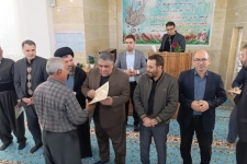 خانواده‌های شهداء و ایثارگران اهل تسنن دشت‌ذهاب تجلیل شدند