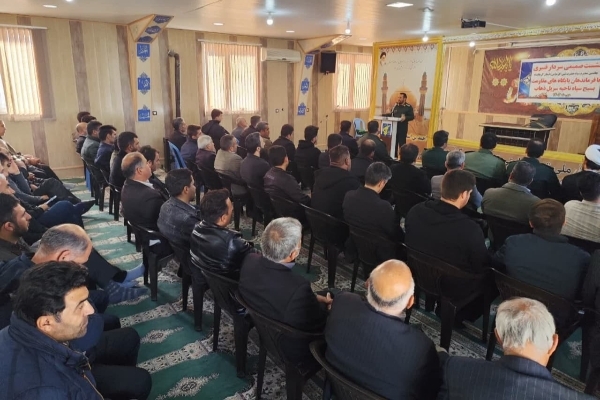 نشست صمیمی فرماندهان بسیج با جانشین فرمانده سپاه حضرت نبی اکرم (ص)استان کرمانشاه برگزار شد