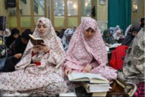 حضور در مسجد لازمه اعتکاف است