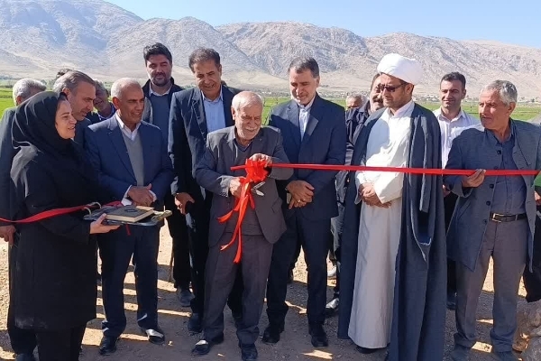 بهره برداری از ۶۰ میلیارد ریال پروژه‌های عمرانی در بخش قلعه شاهین