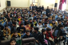 استقبال پرشور دانش آموزان سرپل‌ذهابی از برنامه جنگ شادی به مناسبت دهه مبارک فجر