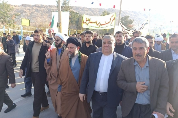 حماسه‌ای ماندگار در تاریخ شهر مظلومان فاتح/ شکوه راهپیمایی ۲۲ بهمن مردم سرپل ذهاب