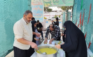 برپایی ایستگاه صلواتی نیمه شعبان در جوار بقعه متبرکه حضرت احمد ابن اسحاق (ره) سرپل‌ذهاب