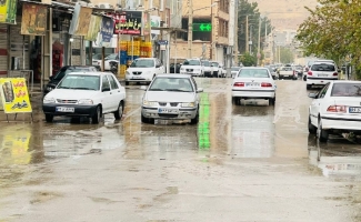 نخستین باران پائیزی طراوت و نشاط را به سرپل‌ذهاب آورد