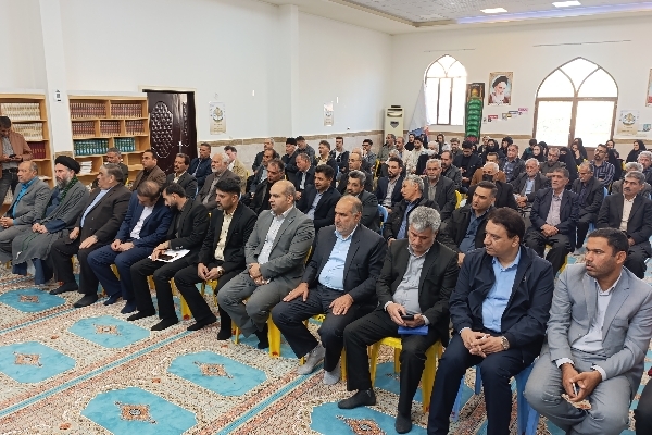 آیین تجلیل از خانواده معظم شهداء و ایثارگران در شهرستان سرپل ذهاب