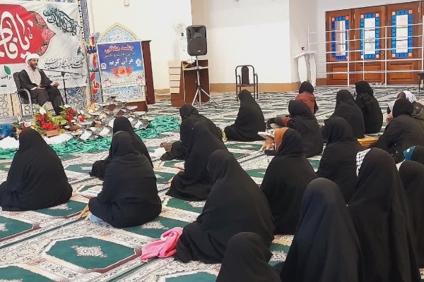 برگزاری ویژه‌برنامه «سه‌شنبه‌های مهدوی» در حرم احمد بن اسحاق (ره) به مناسبت میلاد حضرت زهرا (س)